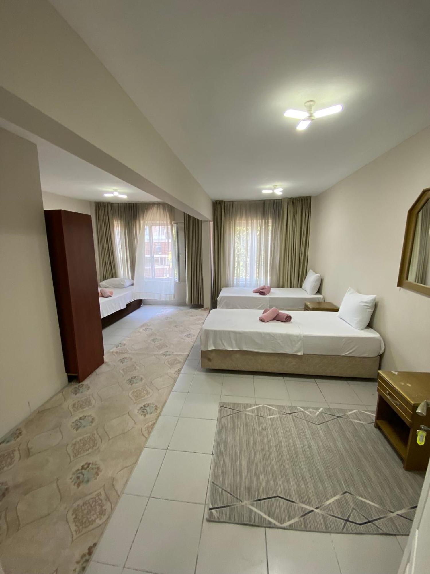 Ceylan Hotel Istanbul Exterior photo