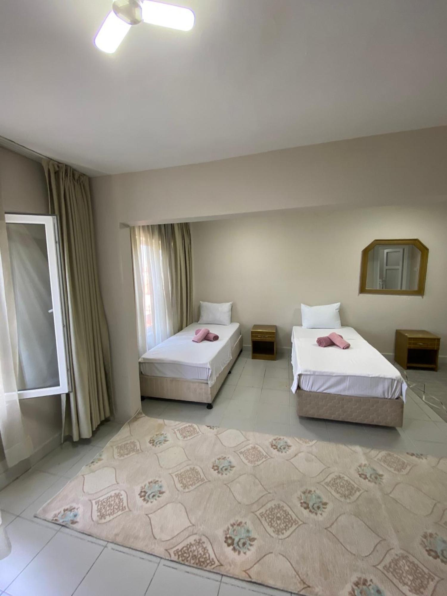 Ceylan Hotel Istanbul Exterior photo